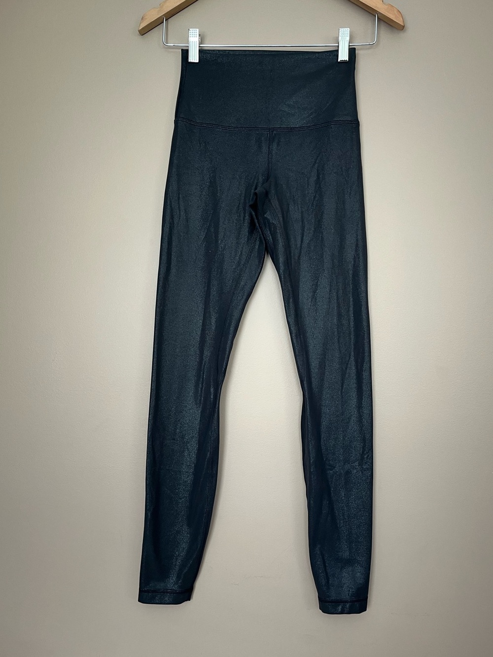 {Lululemon} Align High-Rise Pant 28" Shine in Radiate Foil Print Black - Size 4